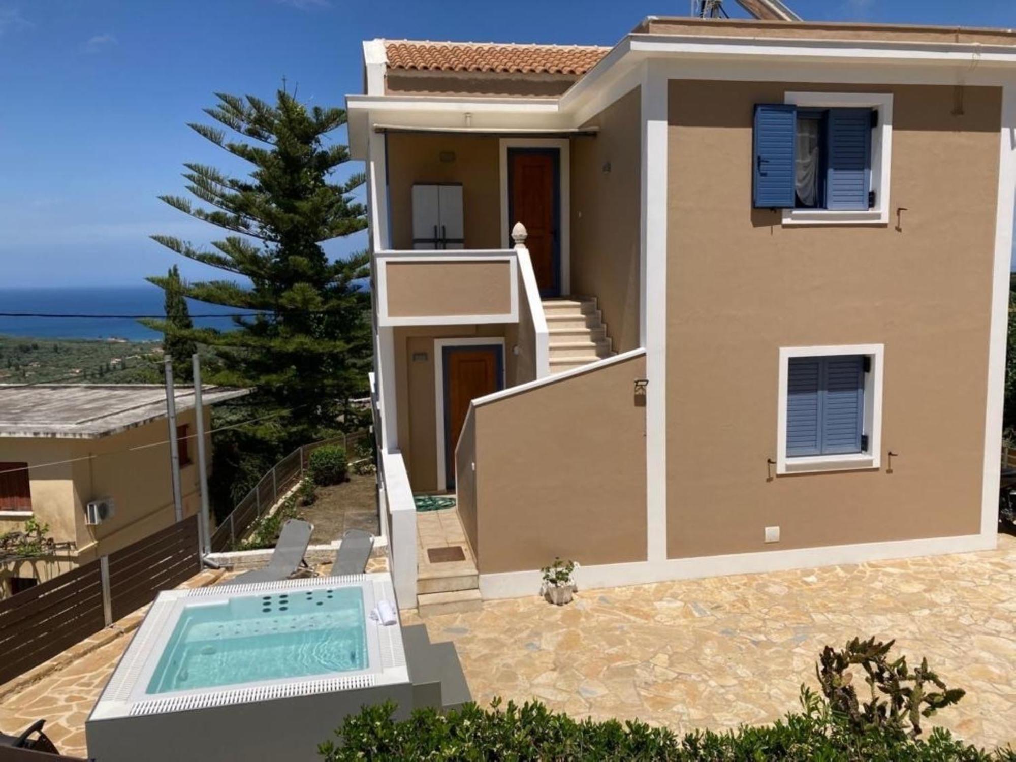 Villa Thea - Τhe View 1St Floor Áno Yerakaríon Bagian luar foto